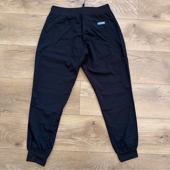 MedCouture Touch Scrub Jogger Pants XS Black Stretch Drawstring Cargo Pockets - Picture 2 of 9